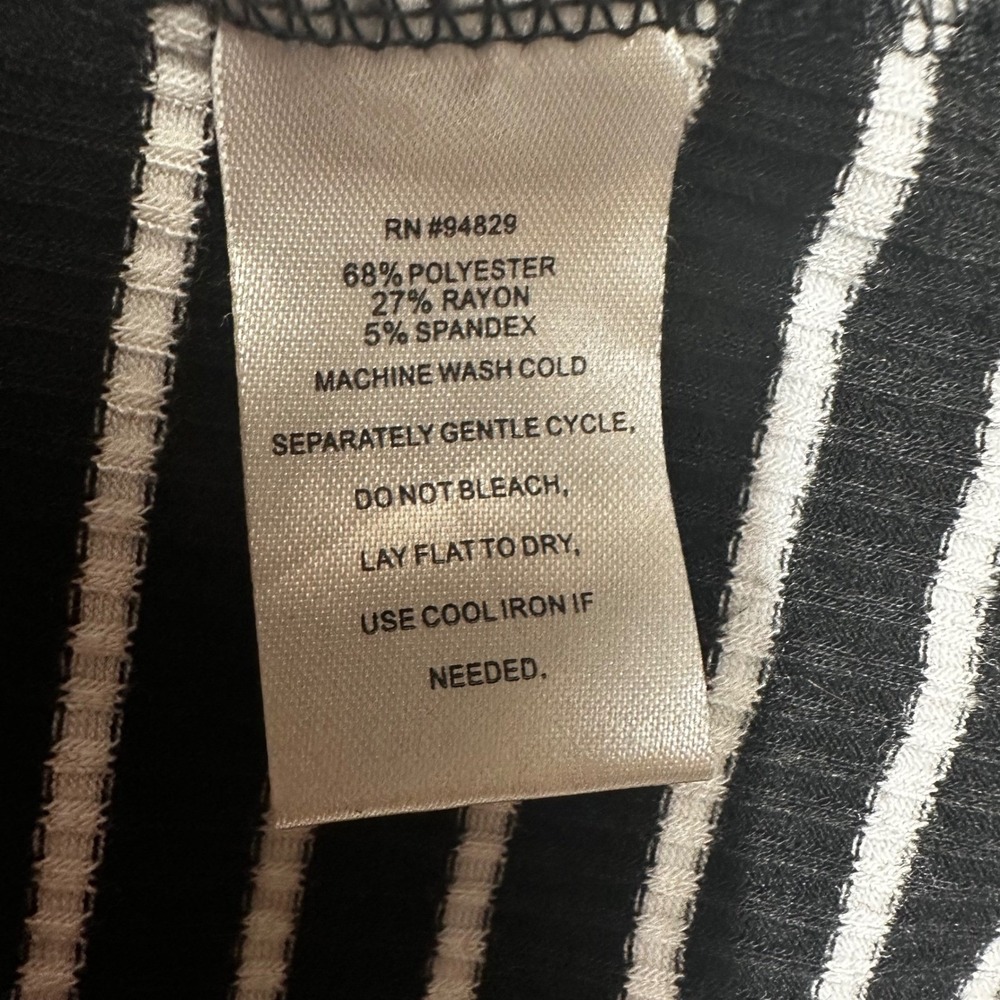 Derek Heart T-Shirt Dress Womens Small Black White Striped Cold Shoulder V-Neck - Picture 5 of 6